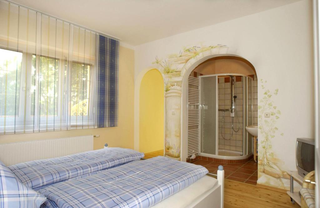 Hotel Garni Huegellandhof Neuhaus am Klausenbach الغرفة الصورة