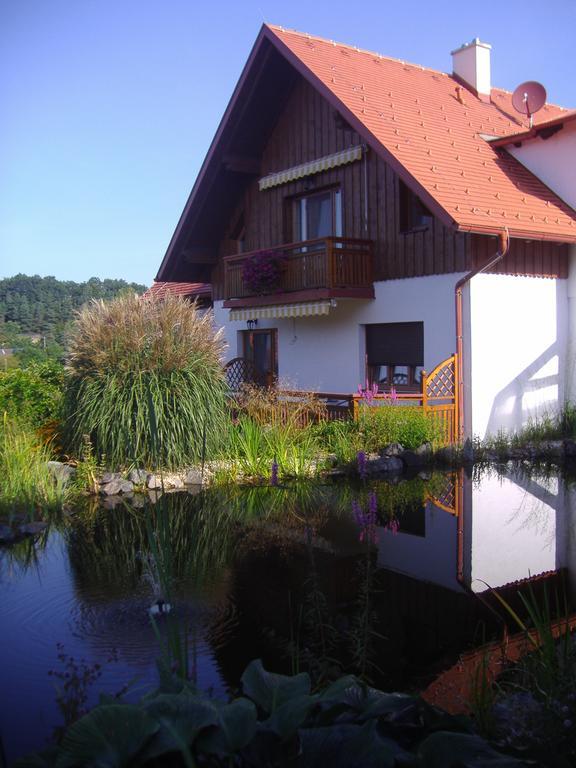 Hotel Garni Huegellandhof Neuhaus am Klausenbach المظهر الخارجي الصورة
