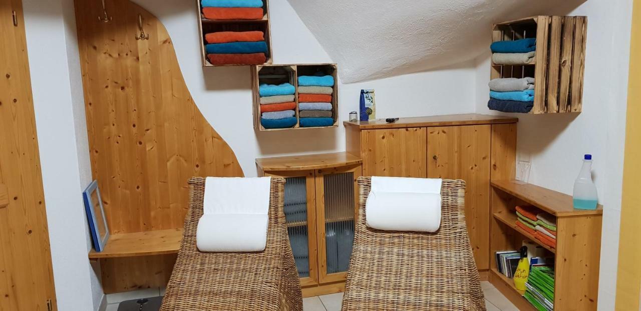 Hotel Garni Huegellandhof Neuhaus am Klausenbach المظهر الخارجي الصورة